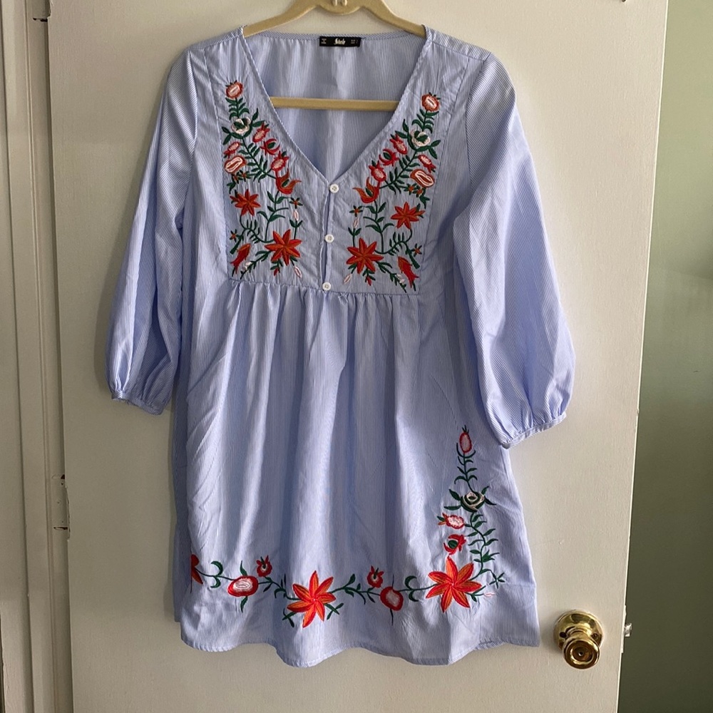 Embroidered ladies L